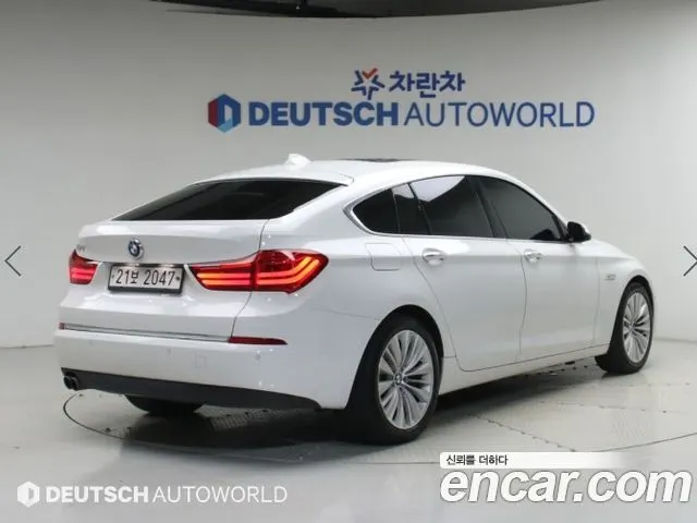 BMW 5 SERIES GT 2017 — 110 813 км, белый, Корея — под ключ — фото 2