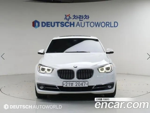 BMW 5 SERIES GT 2017 — 110 813 км, белый, Корея — под ключ — фото 3