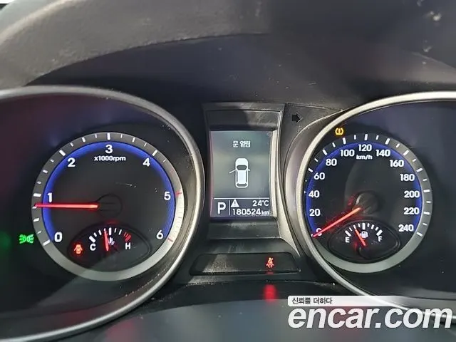 HYUNDAI MAXCRUZ 2014 — 180 000 км, серебристо-серый, Корея — под ключ — фото 7