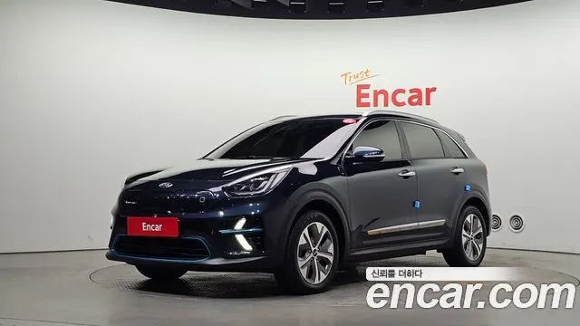 KIA NIRO 2020 — 177 930 км, синий, Корея — под ключ — фото 1