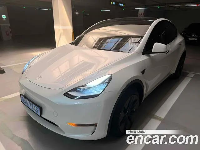 TESLA MODEL Y 2021 — 404 064 км, белый, Корея — под ключ — фото 6