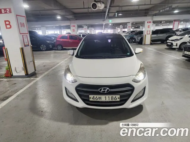 HYUNDAI I30 2012