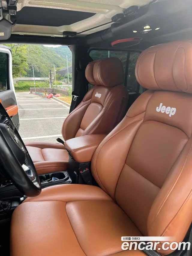 JEEP WRANGLER 2019 — 212 000 км, белый, Корея — под ключ — фото 9