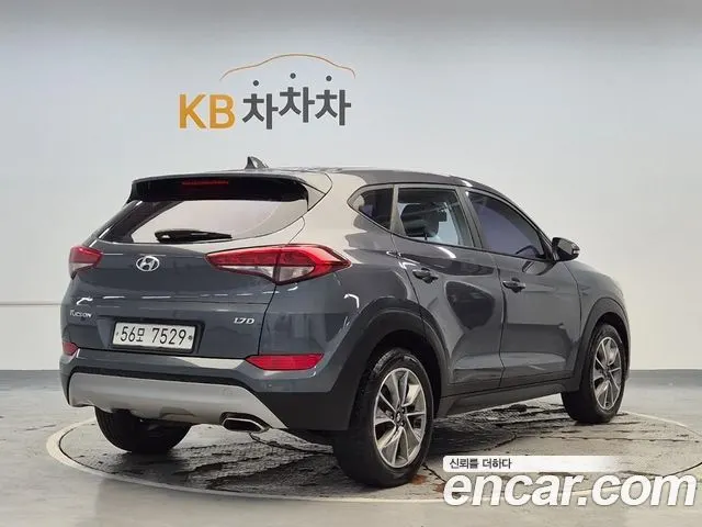 HYUNDAI TUCSON 2018 — 227 800 км, Корея — под ключ — фото 3