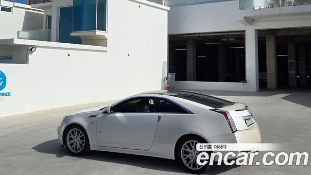 CADILLAC CTS 2011
