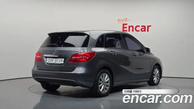 MERCEDES-BENZ B-CLASS W246 2012