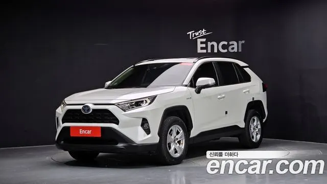 TOYOTA RAV4 2020