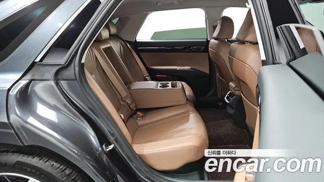 HYUNDAI GRANDEUR HYBRID 2023 — 37 871 км, серебристо-серый, Корея — под ключ — фото 11