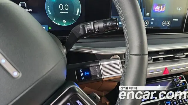 HYUNDAI GRANDEUR HYBRID 2023 — 37 871 км, серебристо-серый, Корея — под ключ — фото 9
