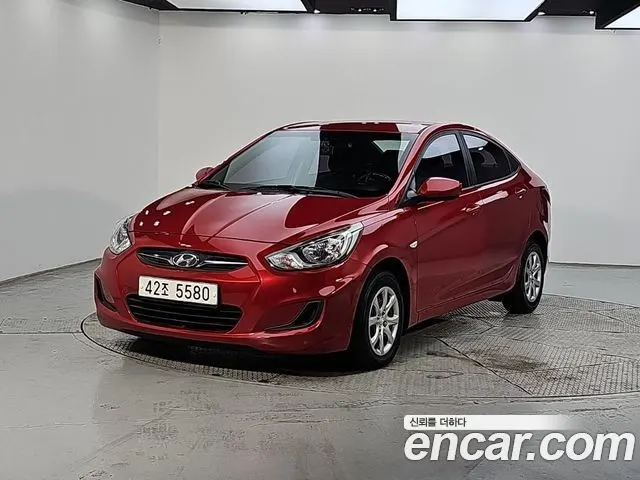 HYUNDAI ACCENT 2015