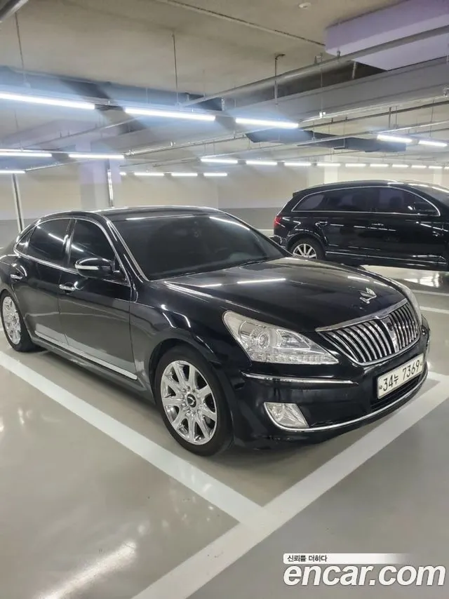 HYUNDAI EQUUS 2010