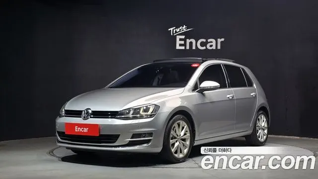 VOLKSWAGEN GOLF 2014