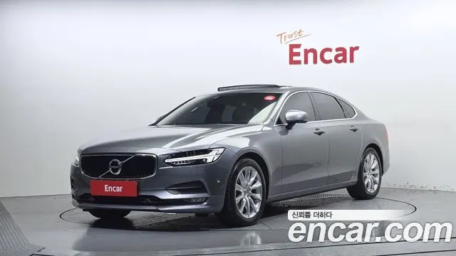 VOLVO S90 2017