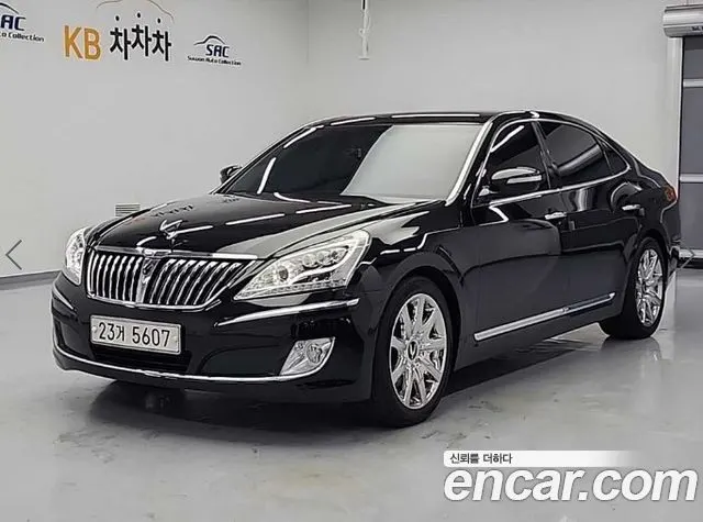 HYUNDAI EQUUS 2012