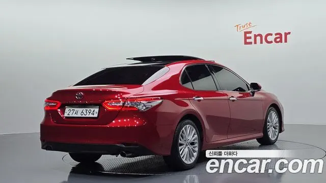 TOYOTA CAMRY 2019