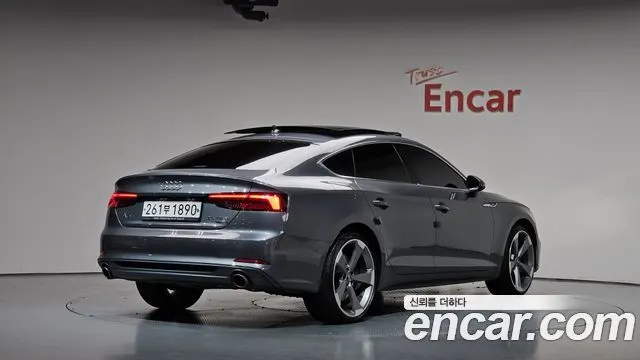AUDI A5 2019