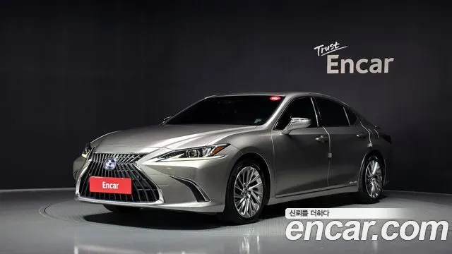 LEXUS ES300H 2022