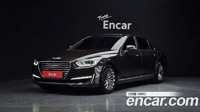 GENESIS EQ900 2017
