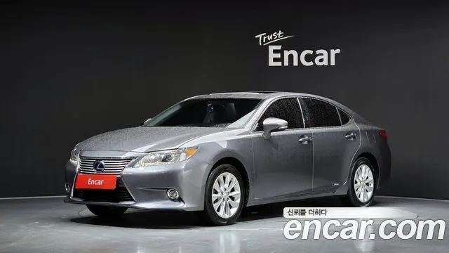 LEXUS ES300H 2014