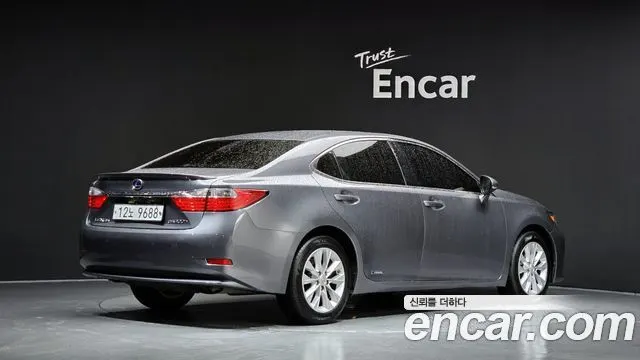 LEXUS ES300H 2014 — 93 614 км, серый, Корея — под ключ — фото 2