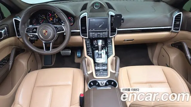 PORSCHE CAYENNE 2016 — 127 266 км, белый, Корея — под ключ — фото 7
