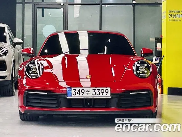 PORSCHE 911 2024