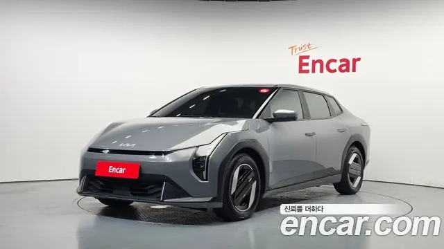 Kia EV4 — из Кореи под ключ