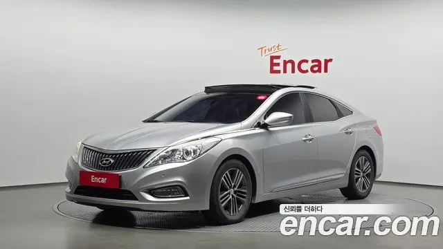 HYUNDAI GRANDEUR 2014 — 151 333 км, серебристо-серый, Корея — под ключ — фото 1