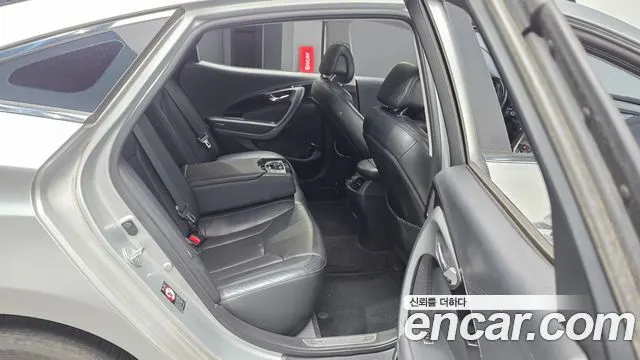 HYUNDAI GRANDEUR 2014 — 151 333 км, серебристо-серый, Корея — под ключ — фото 12