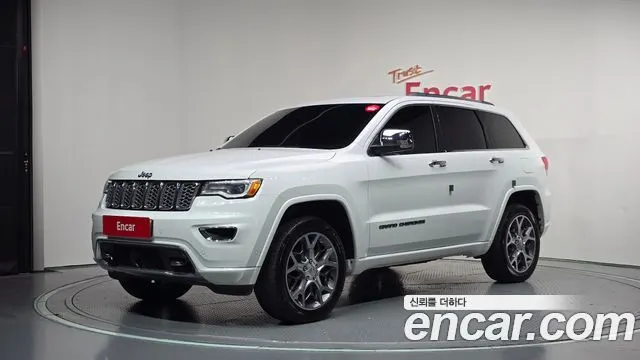 JEEP GRAND CHEROKEE — из Кореи под ключ