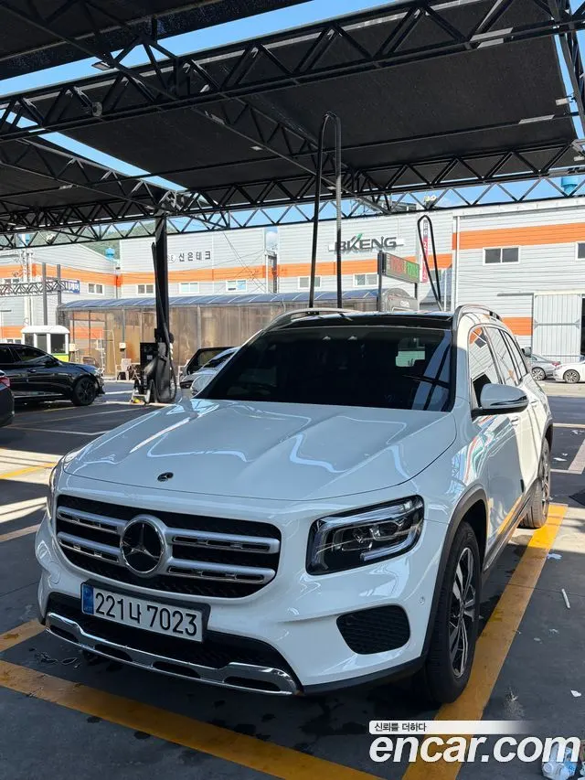 MERCEDES-BENZ GLB-CLASS X247 2023