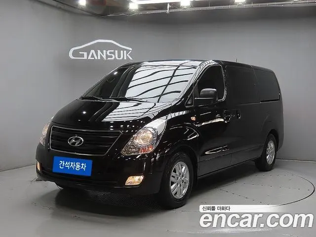 HYUNDAI GRAND STAREX 2018