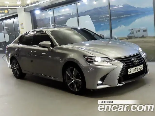 LEXUS GS300 2018 — 137 901 км, серый, Корея — под ключ — фото 1