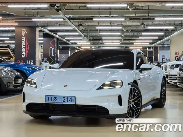 PORSCHE TAYCAN 2026