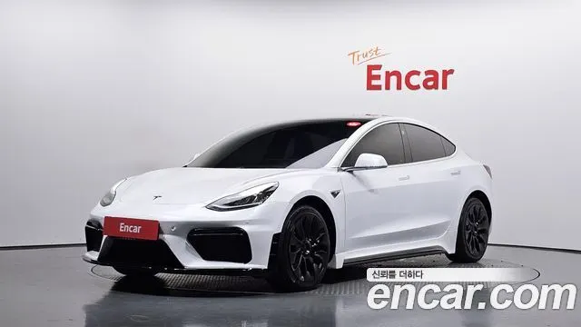 TESLA MODEL 3 2020