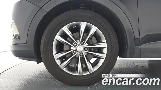 HYUNDAI SANTA FE 2018 — 175 346 км, чёрный, Корея — под ключ — фото 5