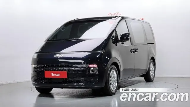 HYUNDAI STARIA 2024