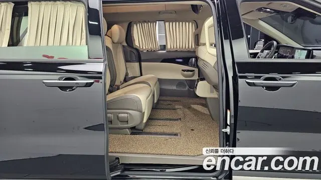 KIA CARNIVAL 2023 — 61 222 км, чёрный, Корея — под ключ — фото 12