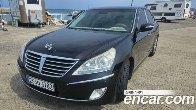 HYUNDAI EQUUS 2010