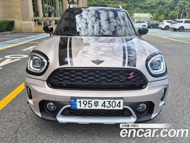 MINI COOPER COUNTRYMAN 2022 — 53 513 км, светло-золотистый, Корея — под ключ — фото 1