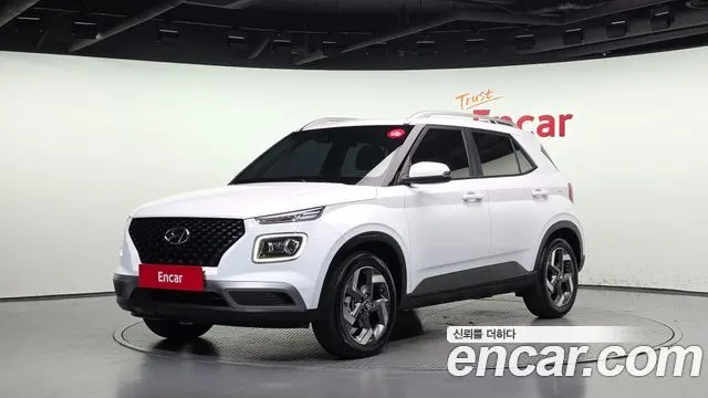 HYUNDAI VENUE 2025