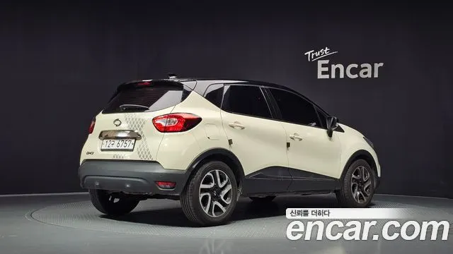 RENAULT KOREA QM3 2015 — 73 646 км, белый-перламутр, Корея — под ключ — фото 2