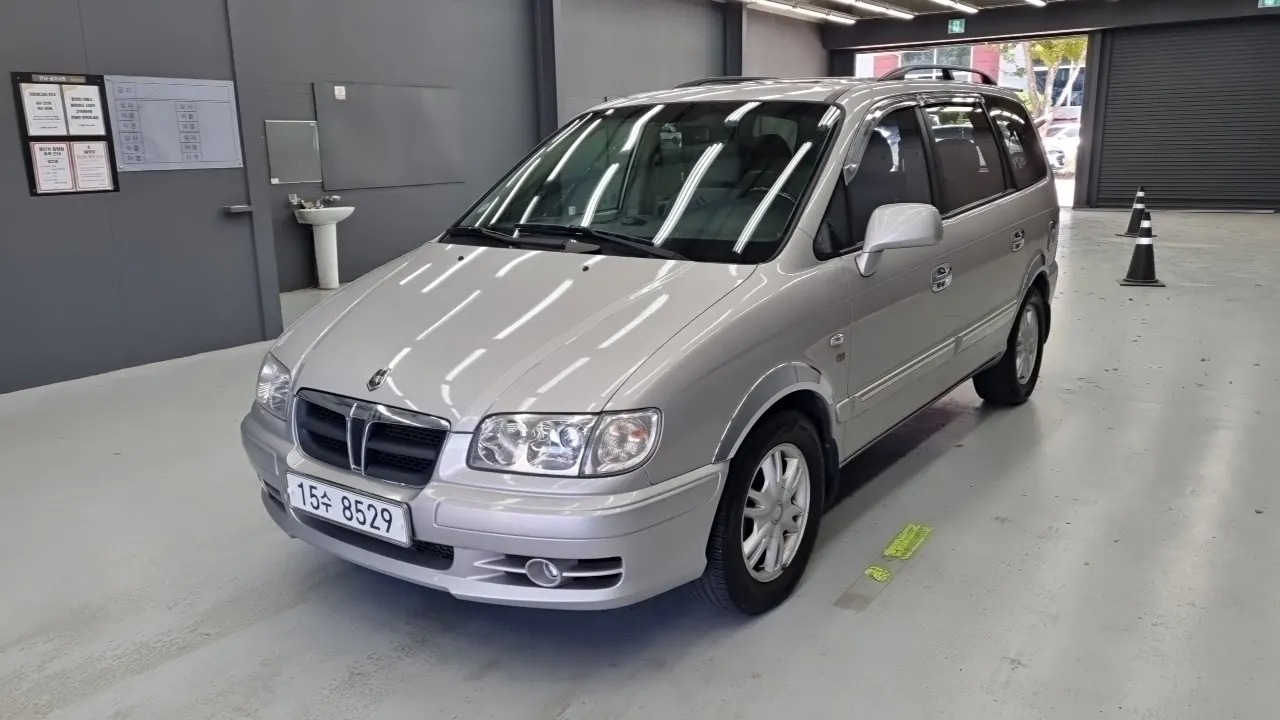 Hyundai Trajet — из Кореи под ключ