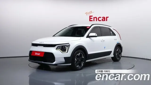 KIA NIRO 2023