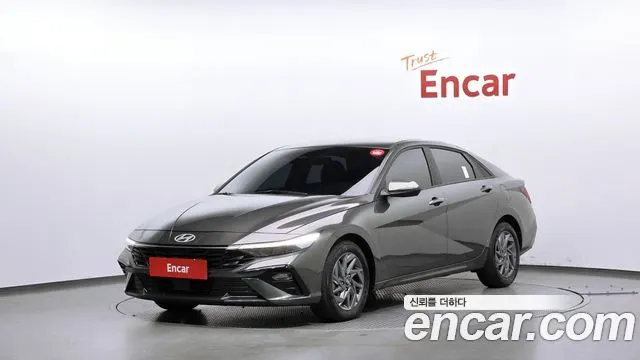 HYUNDAI AVANTE HYBRID 2024