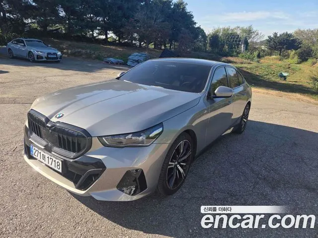 BMW 5 SERIES 2026