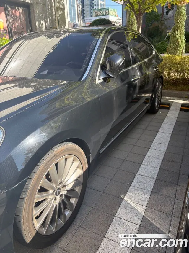 HYUNDAI EQUUS 2015
