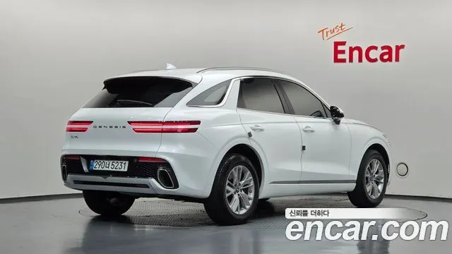 GENESIS GV70 2024