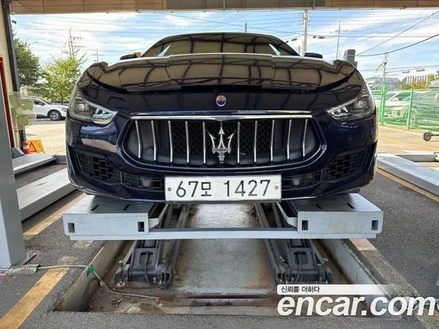 MASERATI GHIBLI 2018
