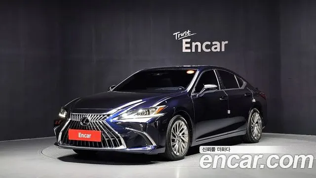 LEXUS ES300H 2023
